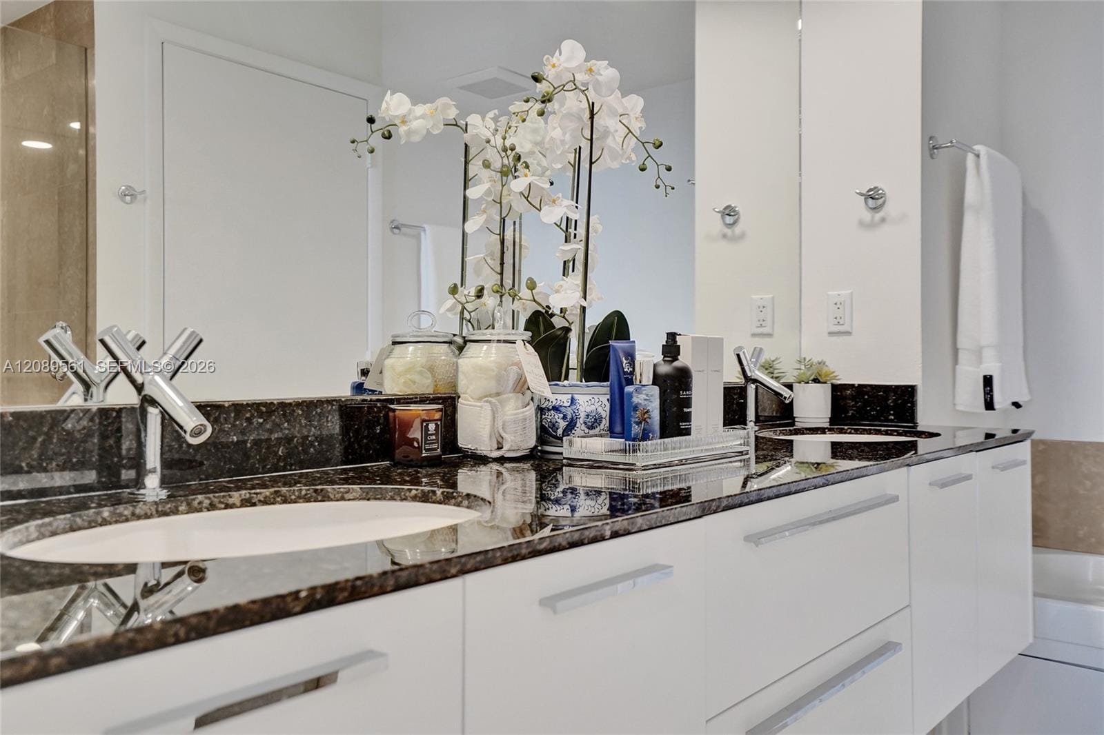 400 Alton Road 1505, Miami Beach, FL 33139 photo 12