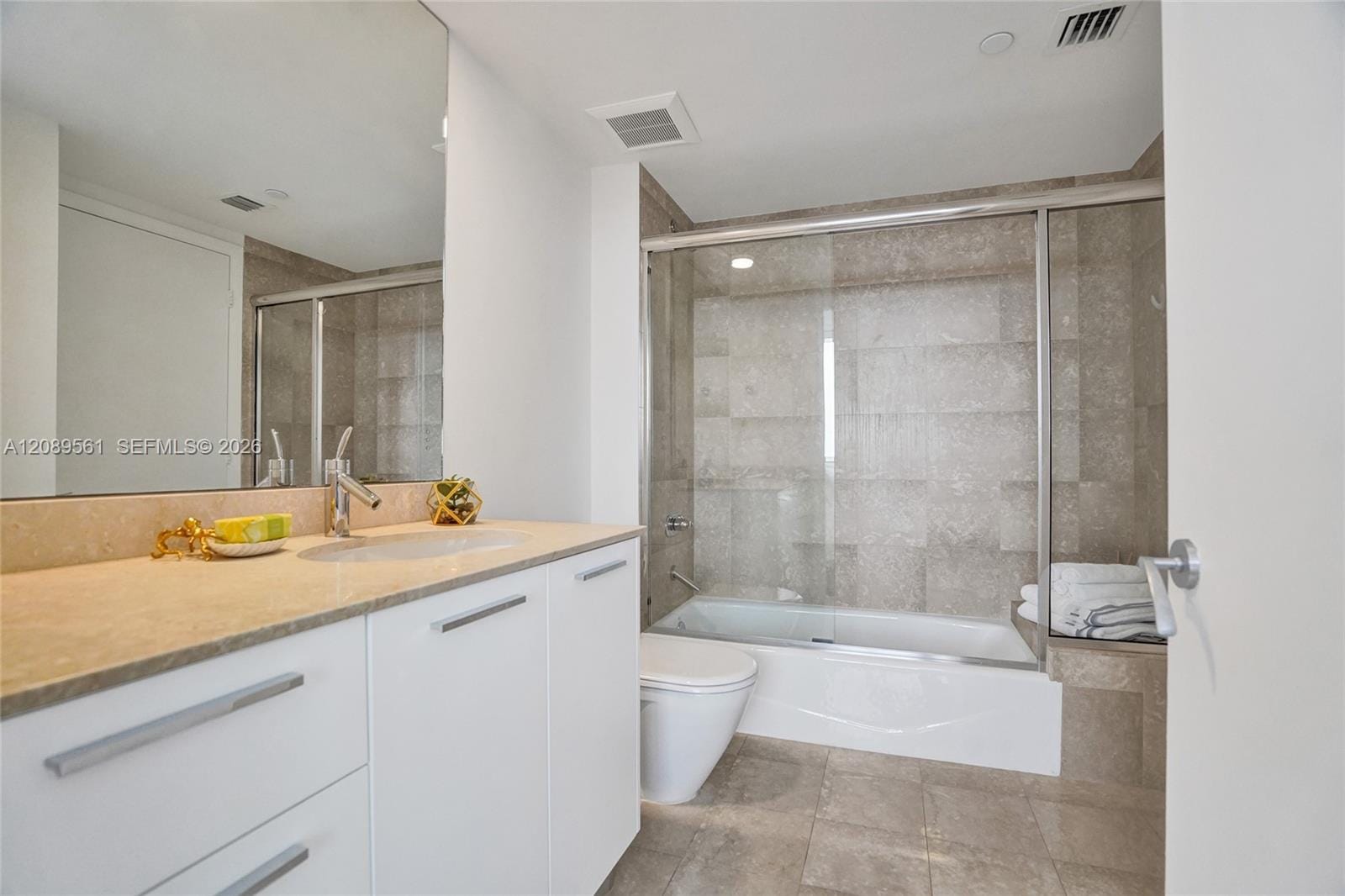 400 Alton Road 1505, Miami Beach, FL 33139 photo 19