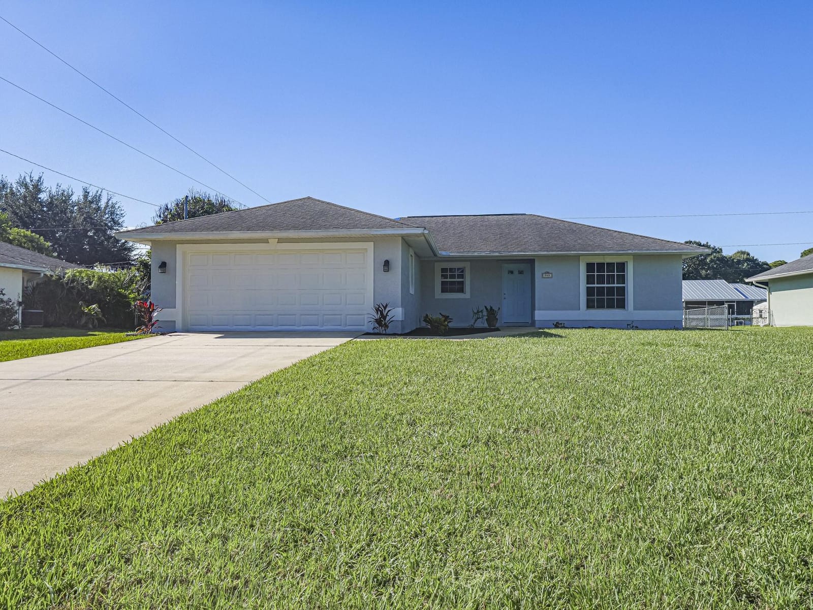 745 18TH Street SW, Vero Beach, FL 32962 photo 3