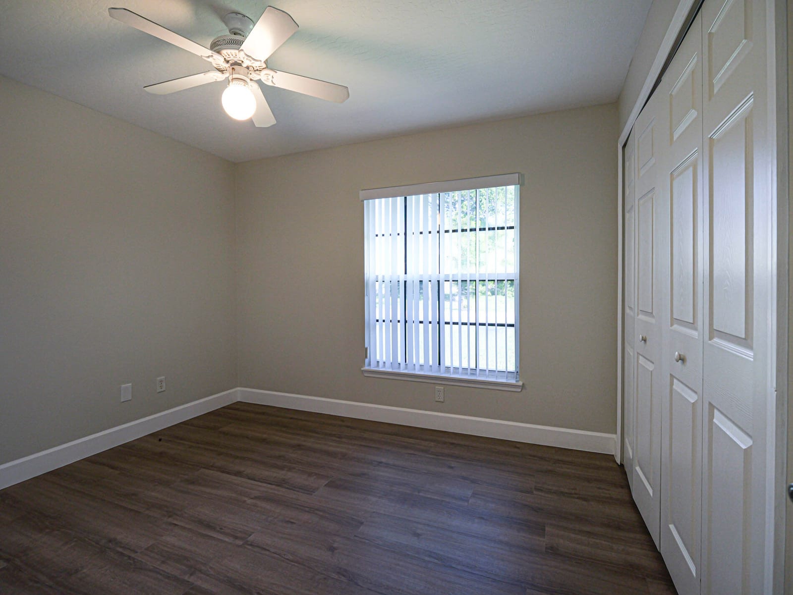 745 18TH Street SW, Vero Beach, FL 32962 photo 22