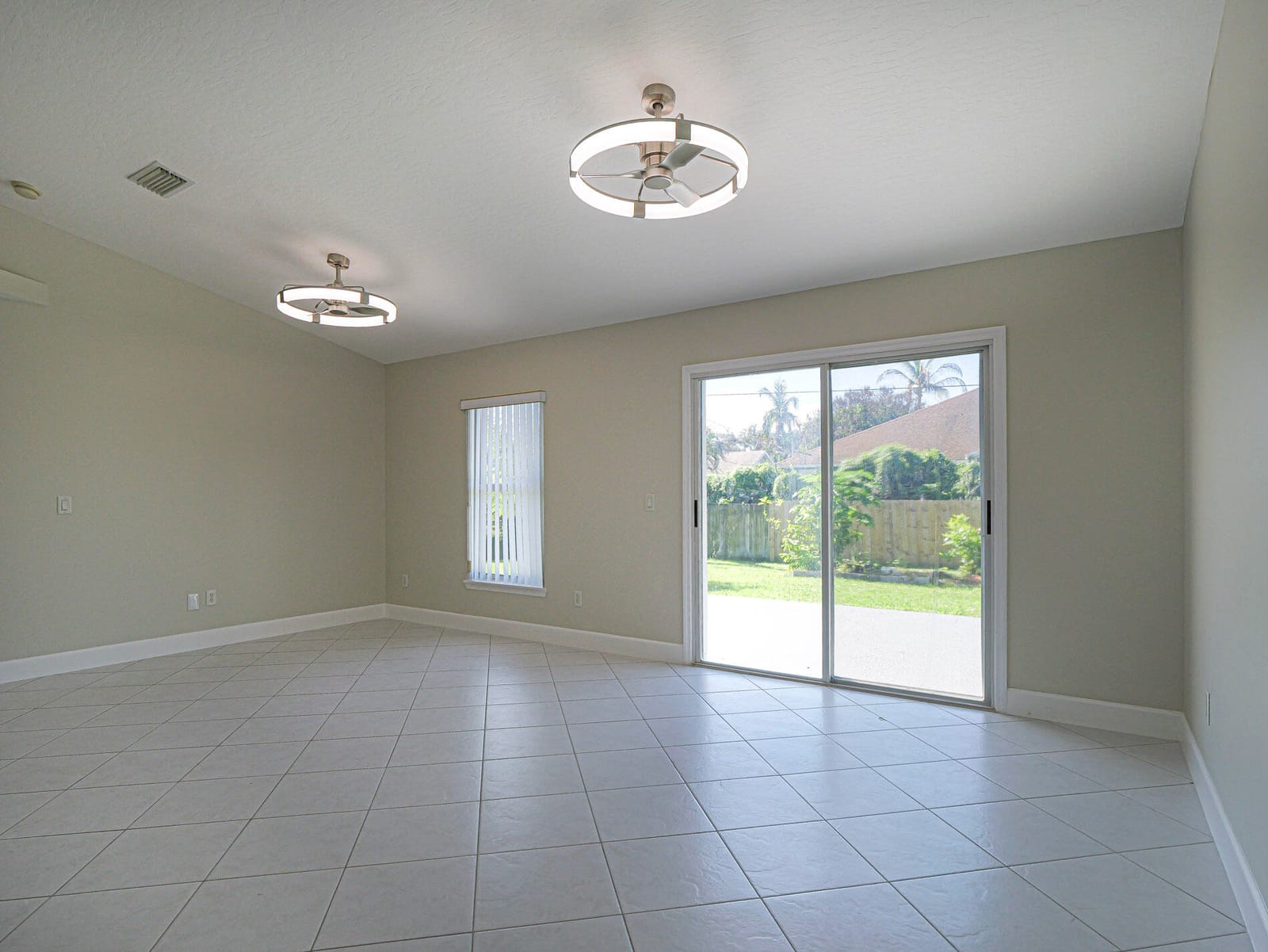 745 18TH Street SW, Vero Beach, FL 32962 photo 7