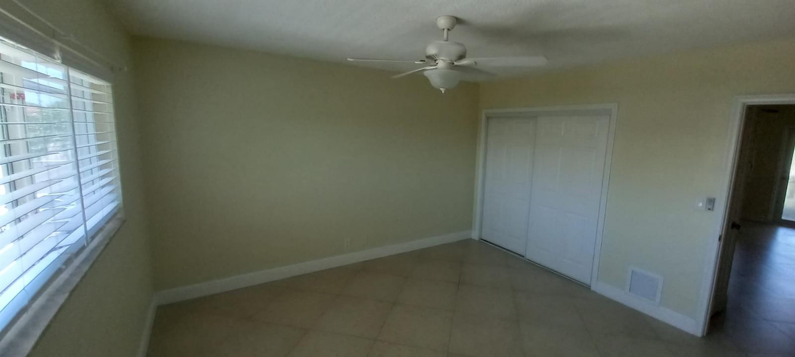2100 NE 38th Street 218, Lighthouse Point, FL 33064 photo 8