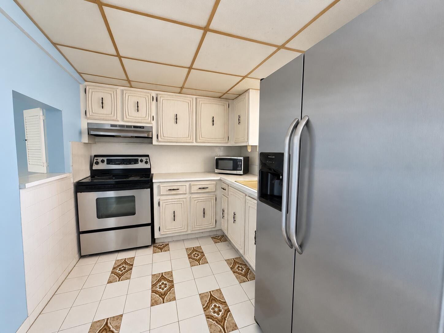 729 LORI Drive 202 — photo 5