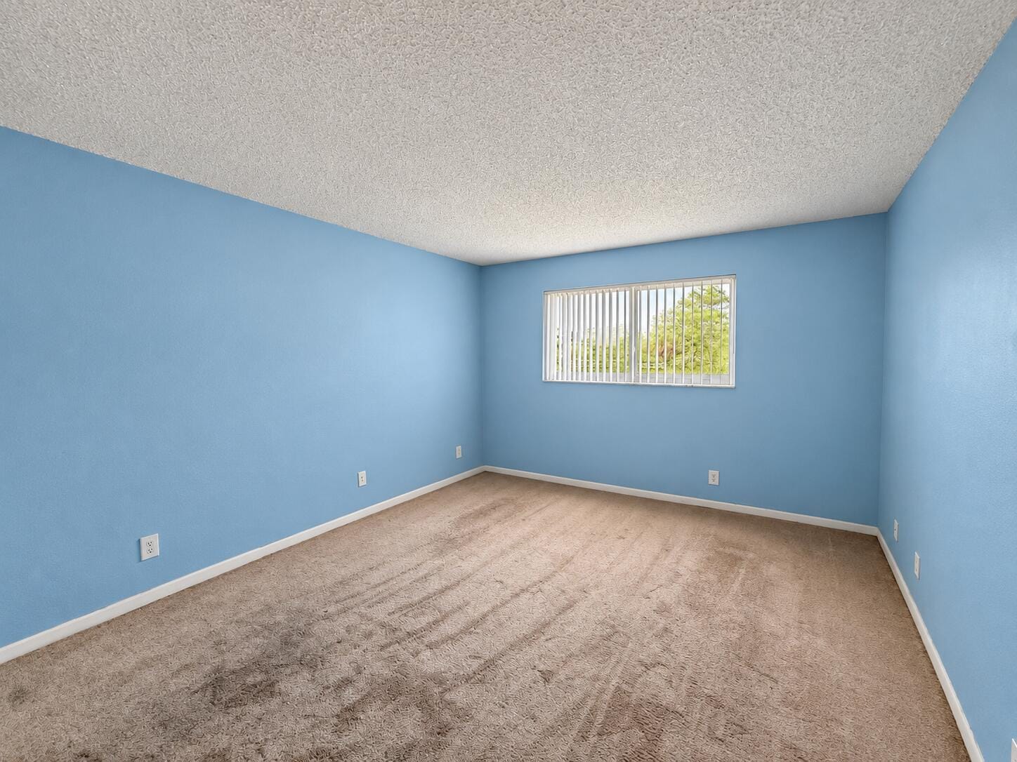 729 LORI Drive 202 — photo 7