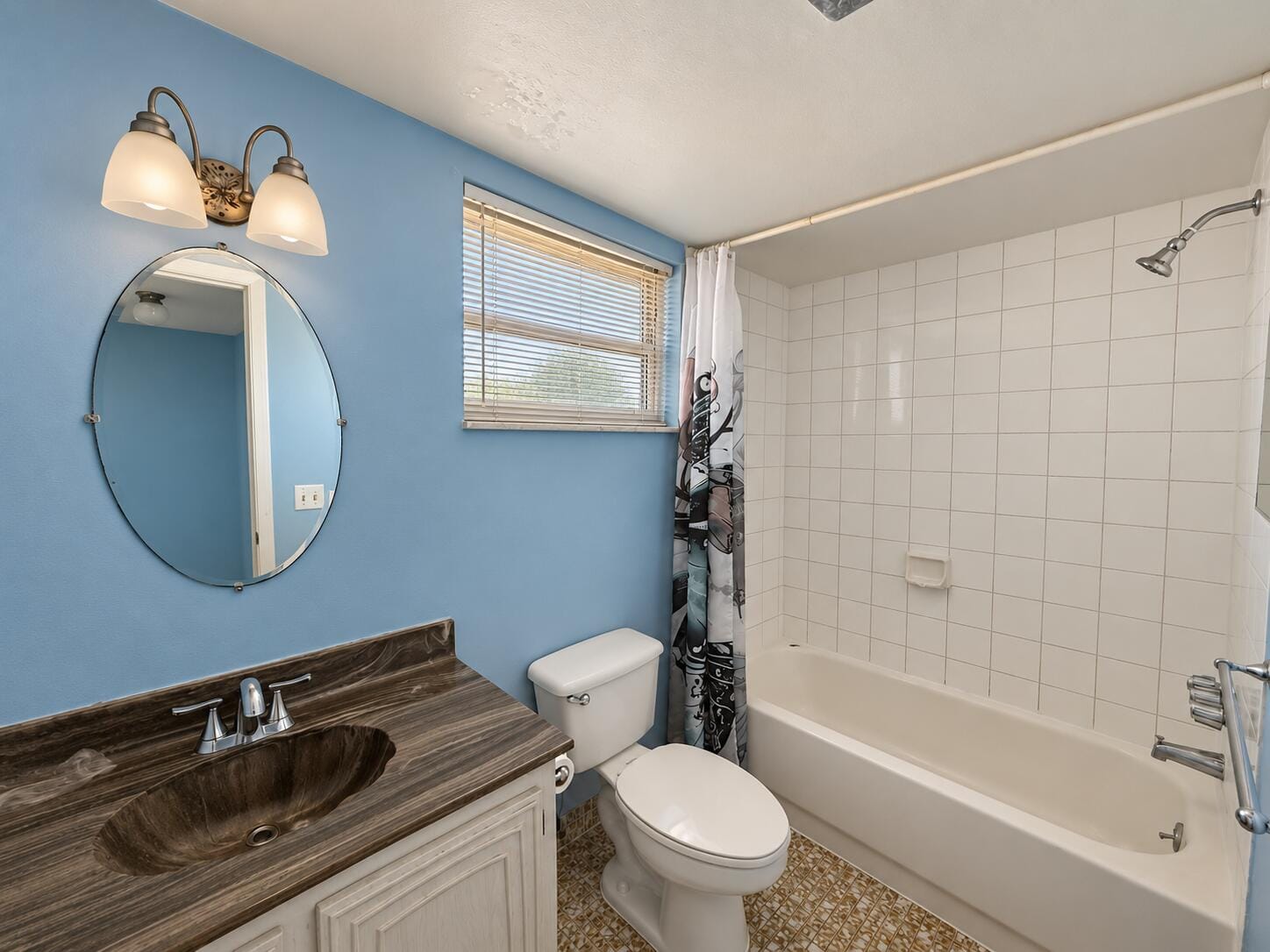 729 LORI Drive 202 — photo 9
