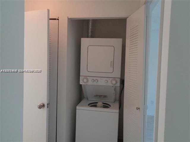 3660 N 56th Avenue 620 — photo 7