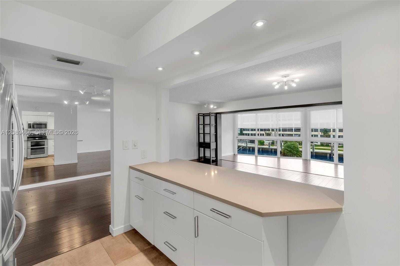 3050 NE 48th Street 208, Fort Lauderdale, FL 33308 photo 11