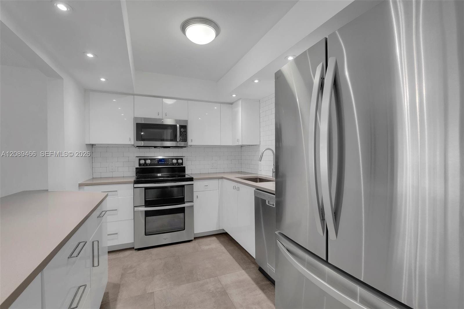 3050 NE 48th Street 208, Fort Lauderdale, FL 33308 photo 13