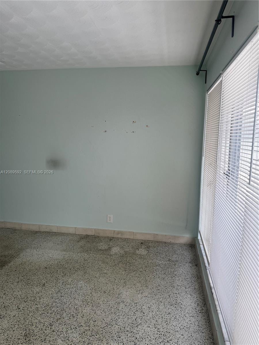 2716 NE 32nd Street 5, Fort Lauderdale, FL 33306 photo 4
