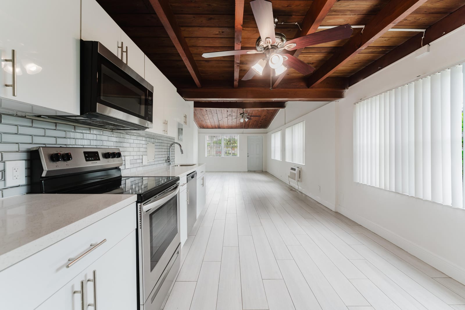 489 JEFFERY Street, Boca Raton, FL 33487 photo 7
