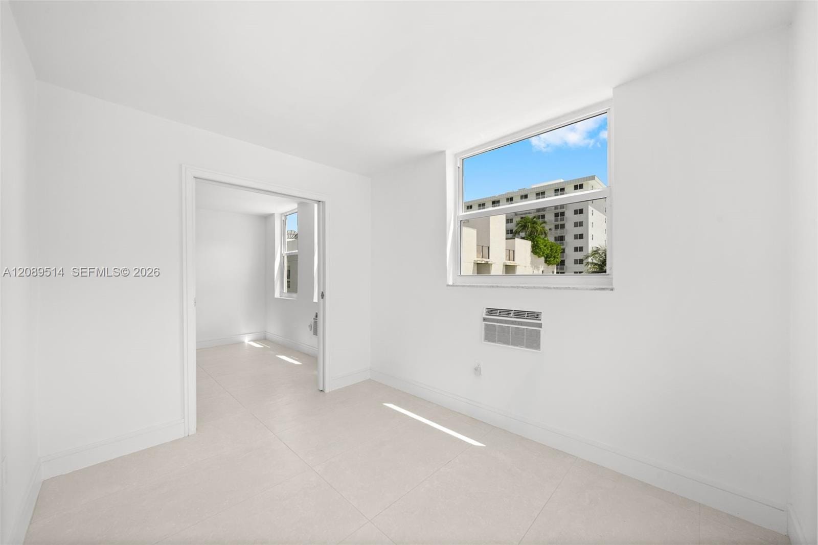 335 Collins Avenue 407, Miami Beach, FL 33139 photo 14