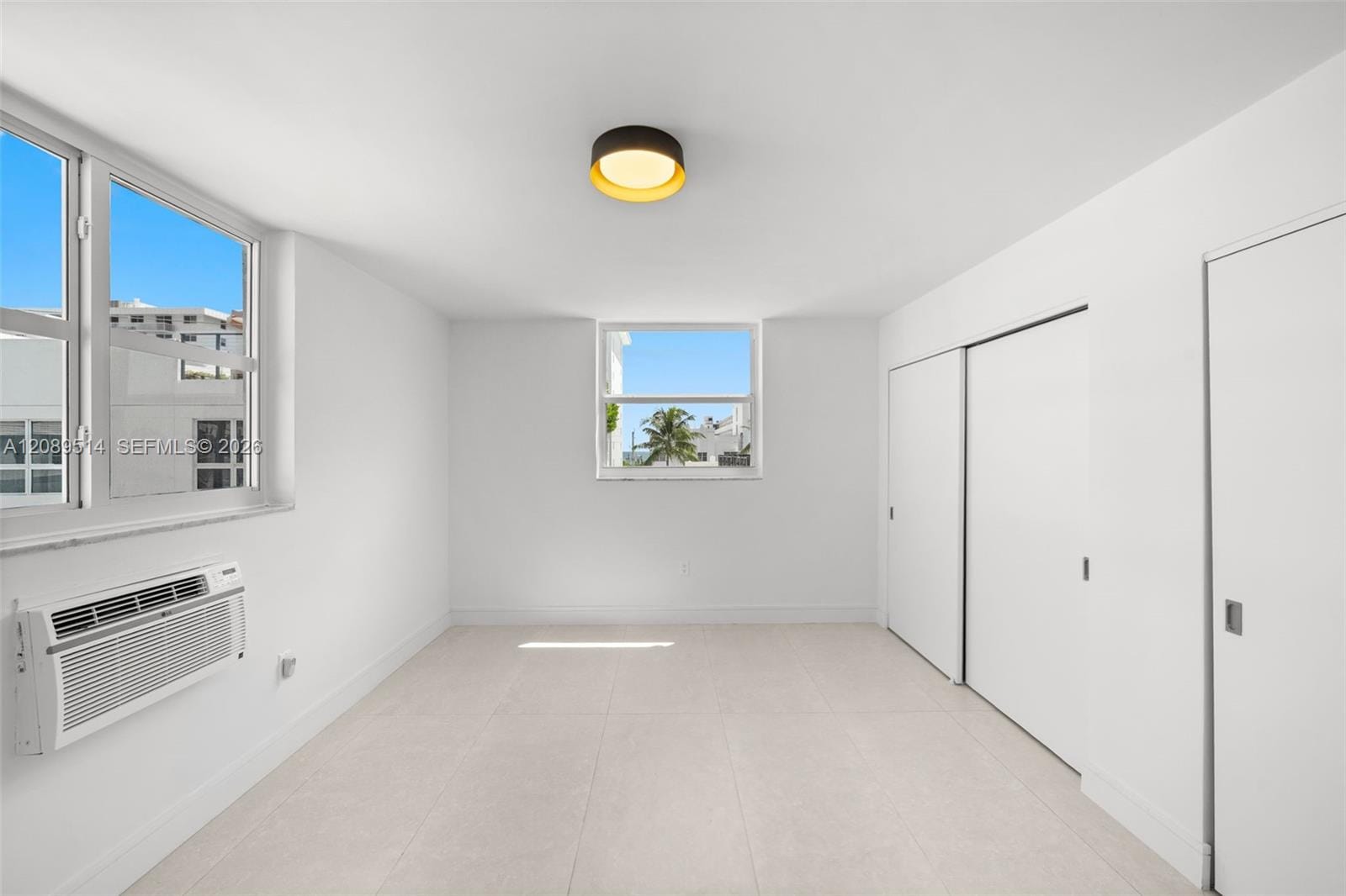 335 Collins Avenue 407, Miami Beach, FL 33139 photo 17
