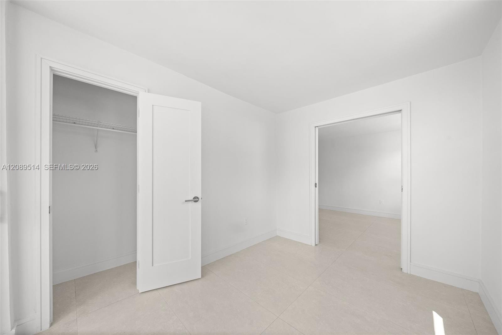 335 Collins Avenue 407, Miami Beach, FL 33139 photo 25
