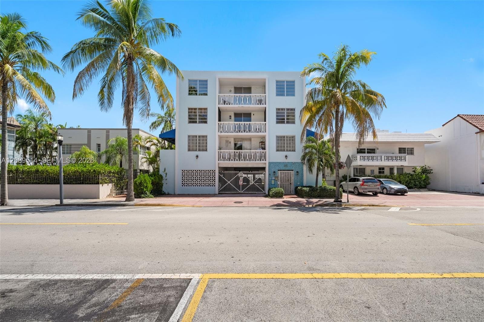 335 Collins Avenue 407, Miami Beach, FL 33139 photo 30