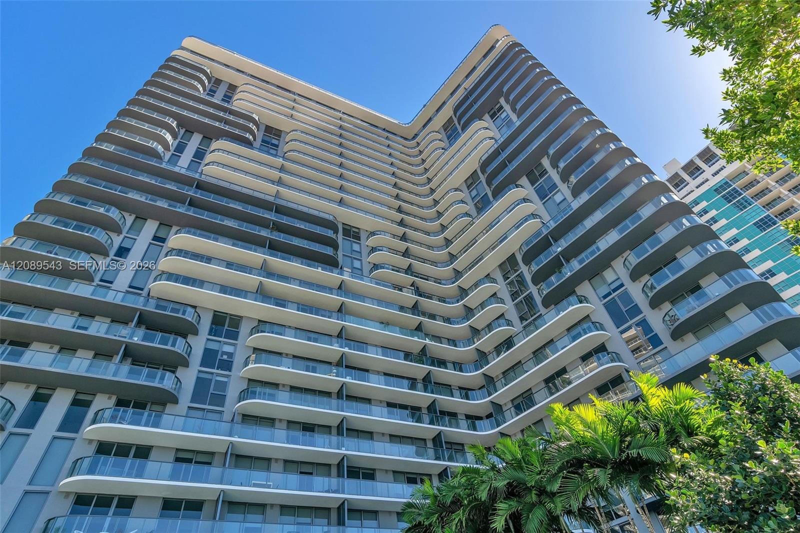 121 NE 34th Street 905, Miami, FL 33137 photo 25