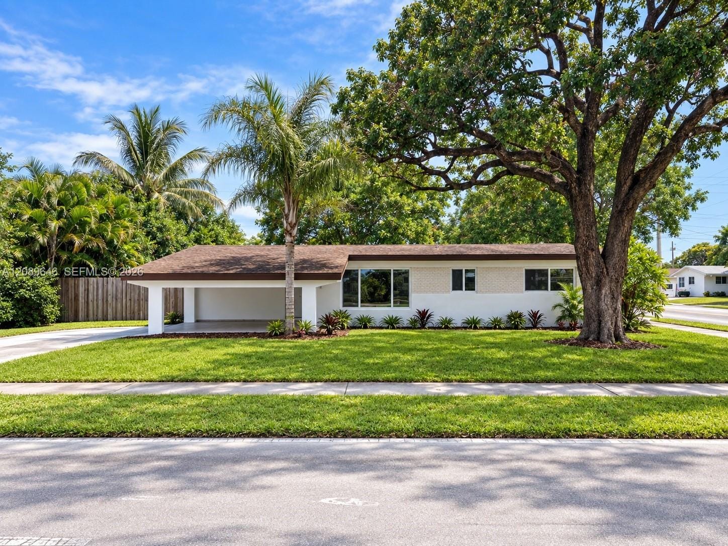 1701 N 46th Avenue 1701, Hollywood, FL 33021 photo 2