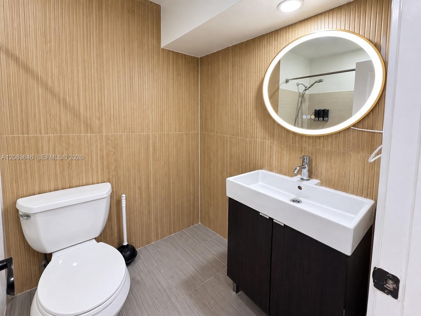 1701 N 46th Avenue 1701, Hollywood, FL 33021 photo 8