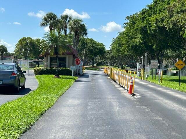 471 Lake Dora Drive, West Palm Beach, FL 33411 photo 18