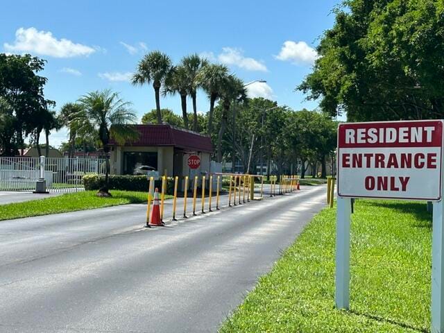 471 Lake Dora Drive, West Palm Beach, FL 33411 photo 19