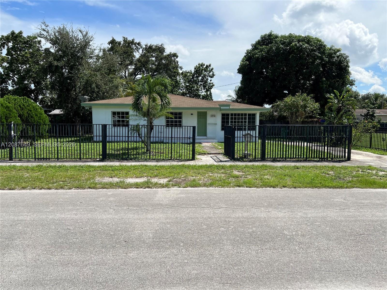 1740 NW 90th Street, Miami, FL 33147 photo 10