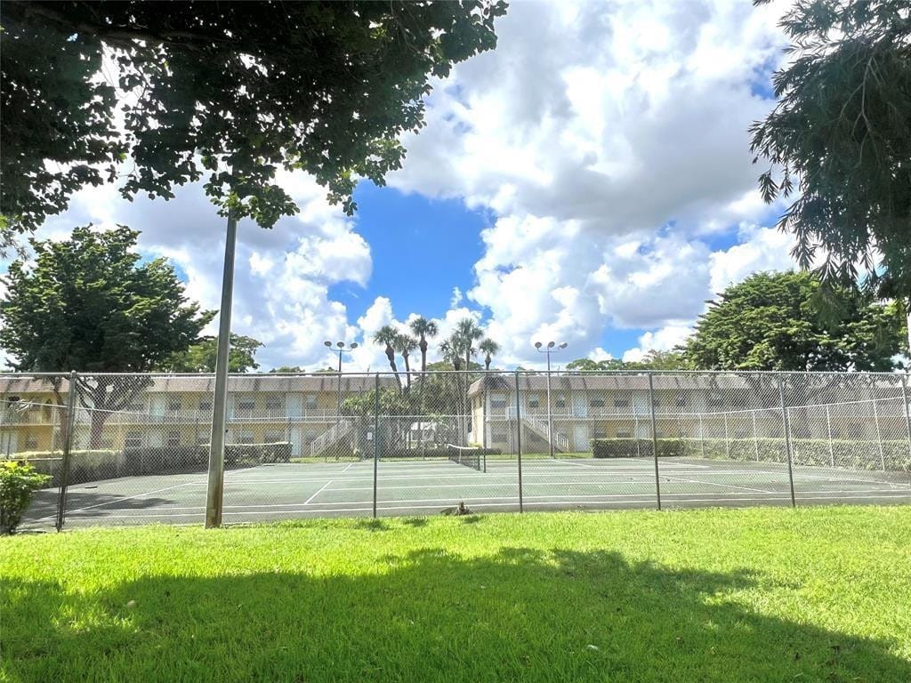 5186 NE 6TH Avenue 719, Oakland Park, FL 33334 photo 17