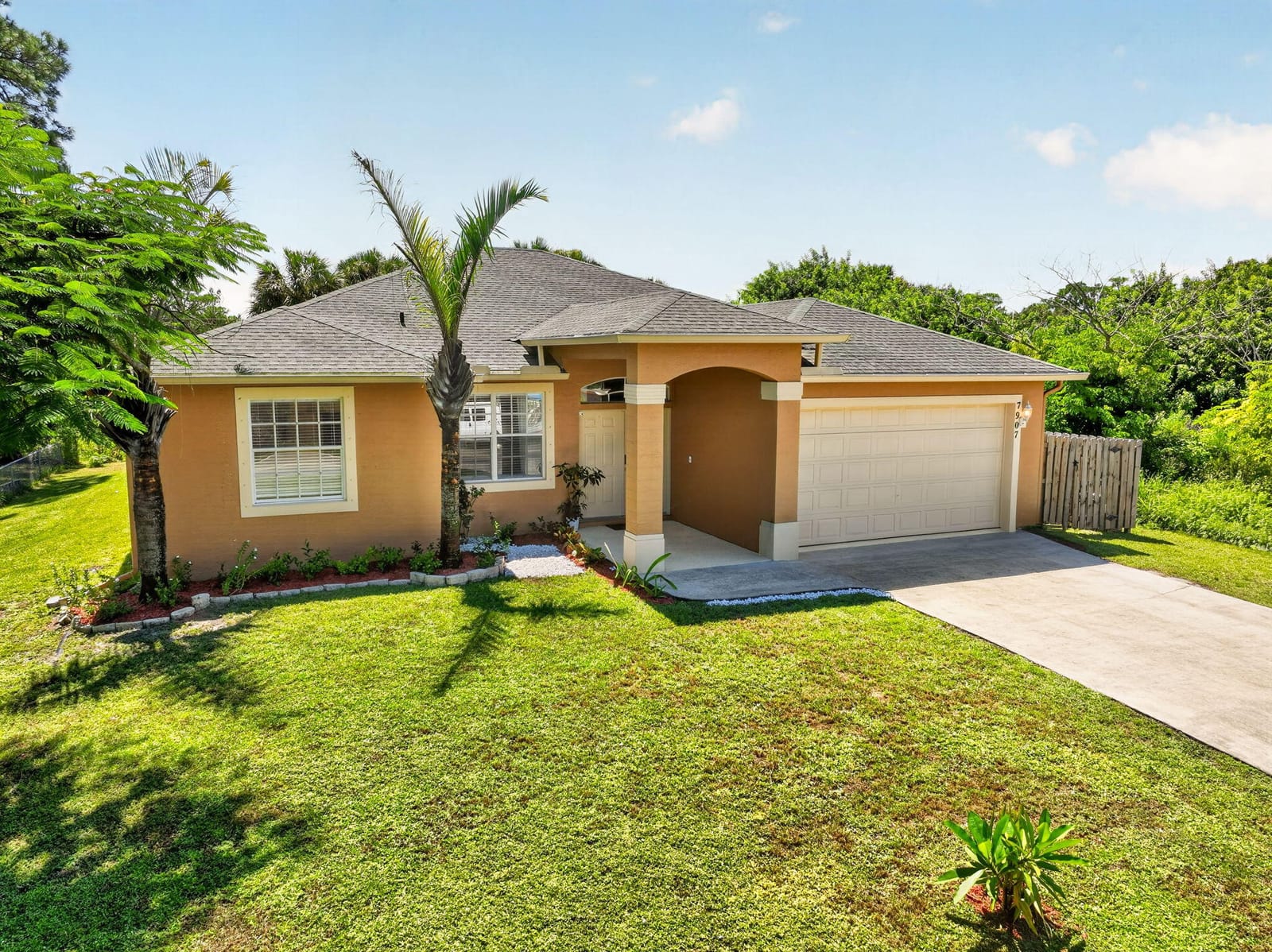 7907 Winter Garden Parkway, Fort Pierce, FL 34951 photo 3