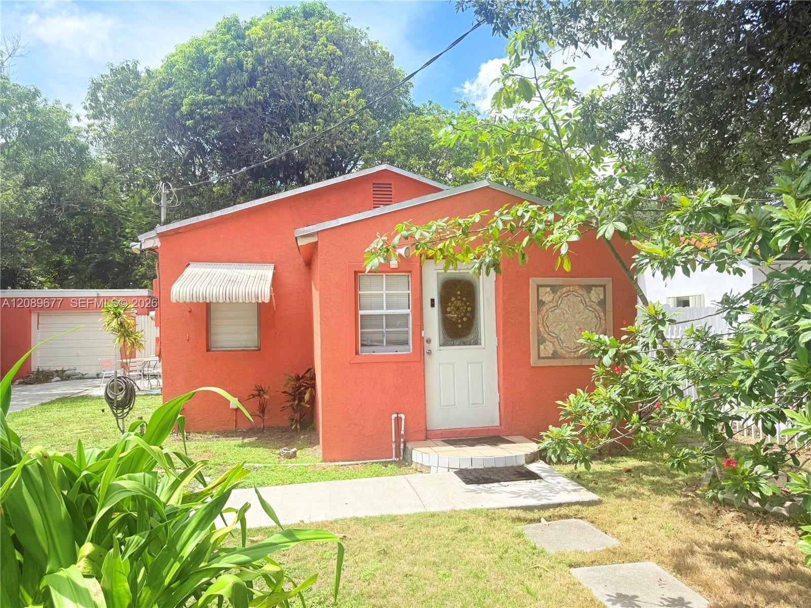 413 NW 14th Terrace, Fort Lauderdale, FL 33311 photo 2