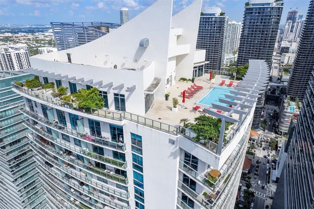 1100 S Miami Avenue 1609, Miami, FL 33130