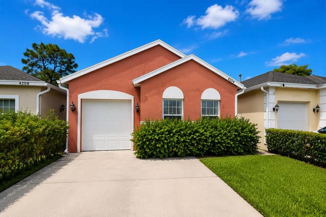 4204 Coquina Winds Way, Greenacres, FL 33463