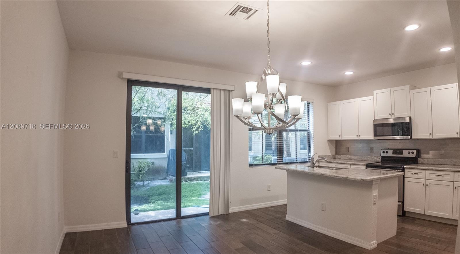 1042 NW 33rd Manor 1042 — photo 7