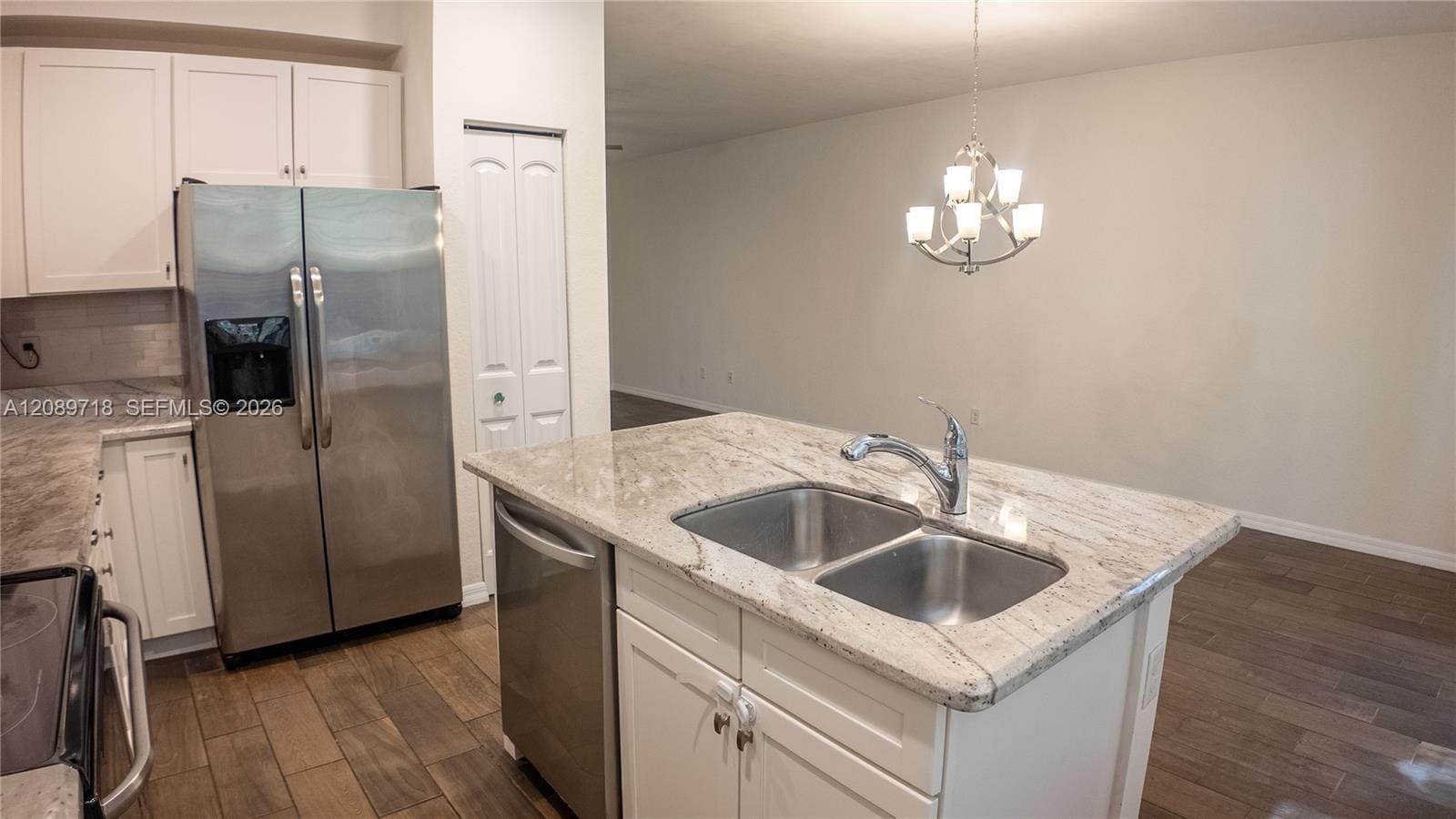 1042 NW 33rd Manor 1042 — photo 8