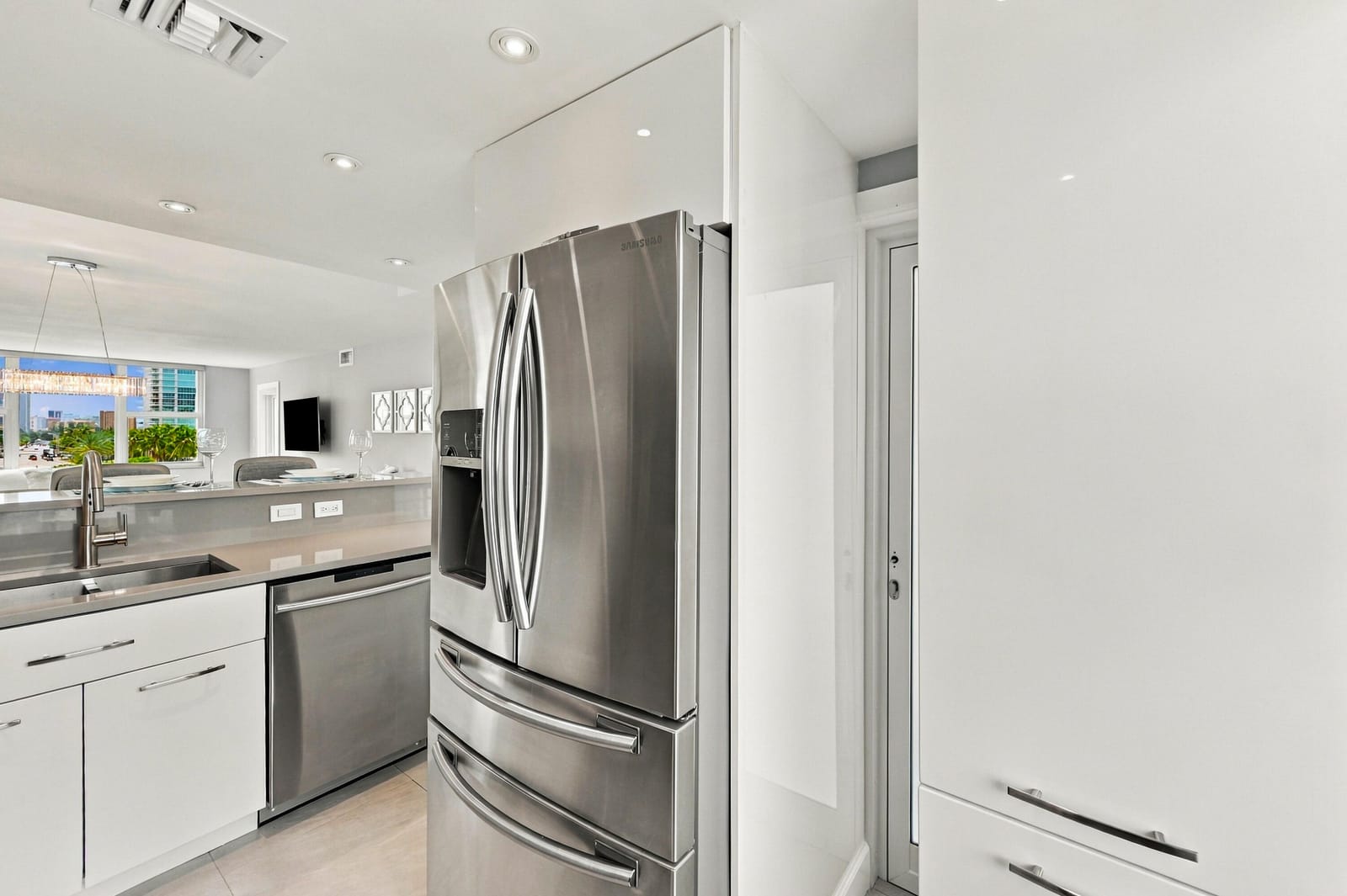 201 N Ocean Boulevard 604, Pompano Beach, FL 33062 photo 7