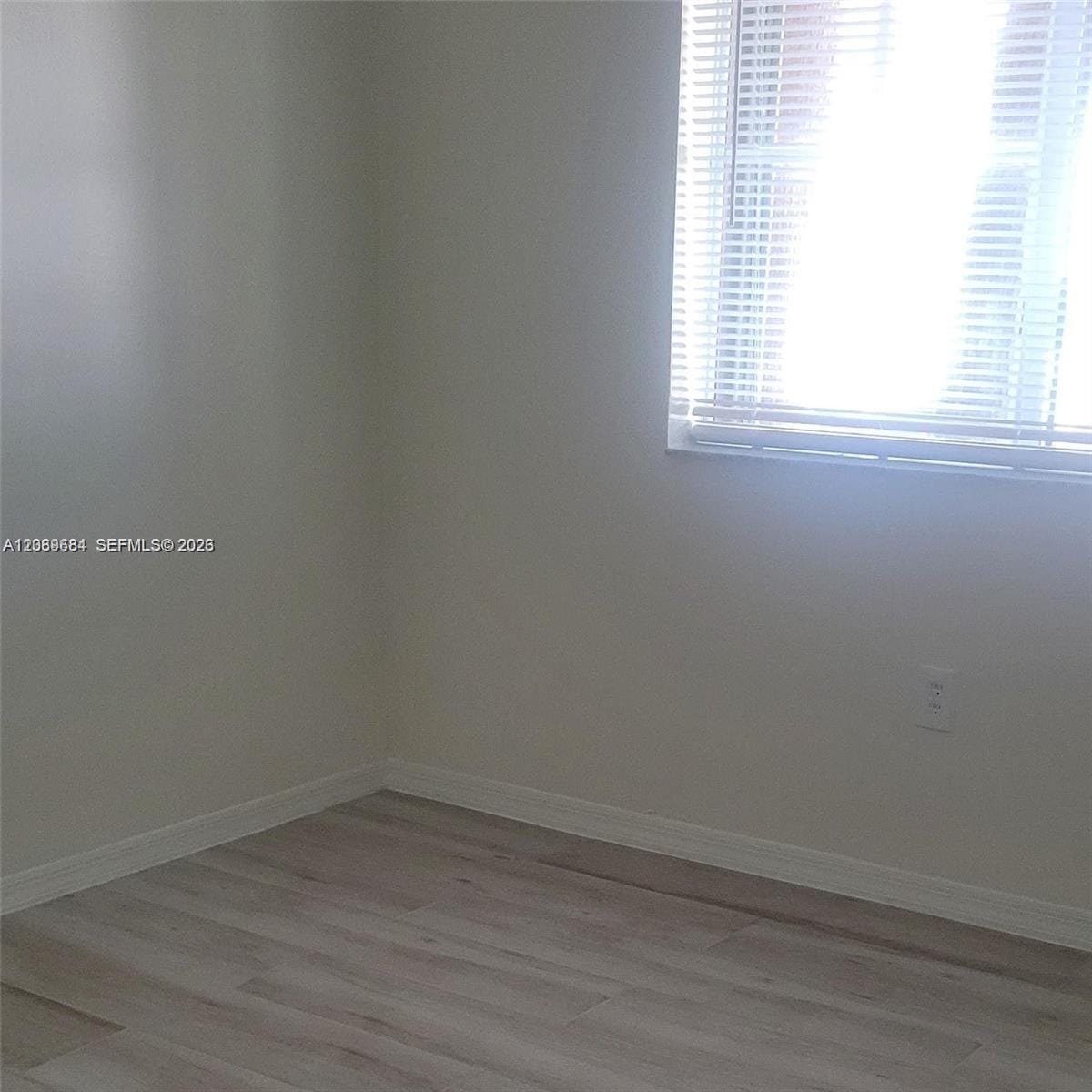 1260 SE 31st Court 106-34 — photo 7