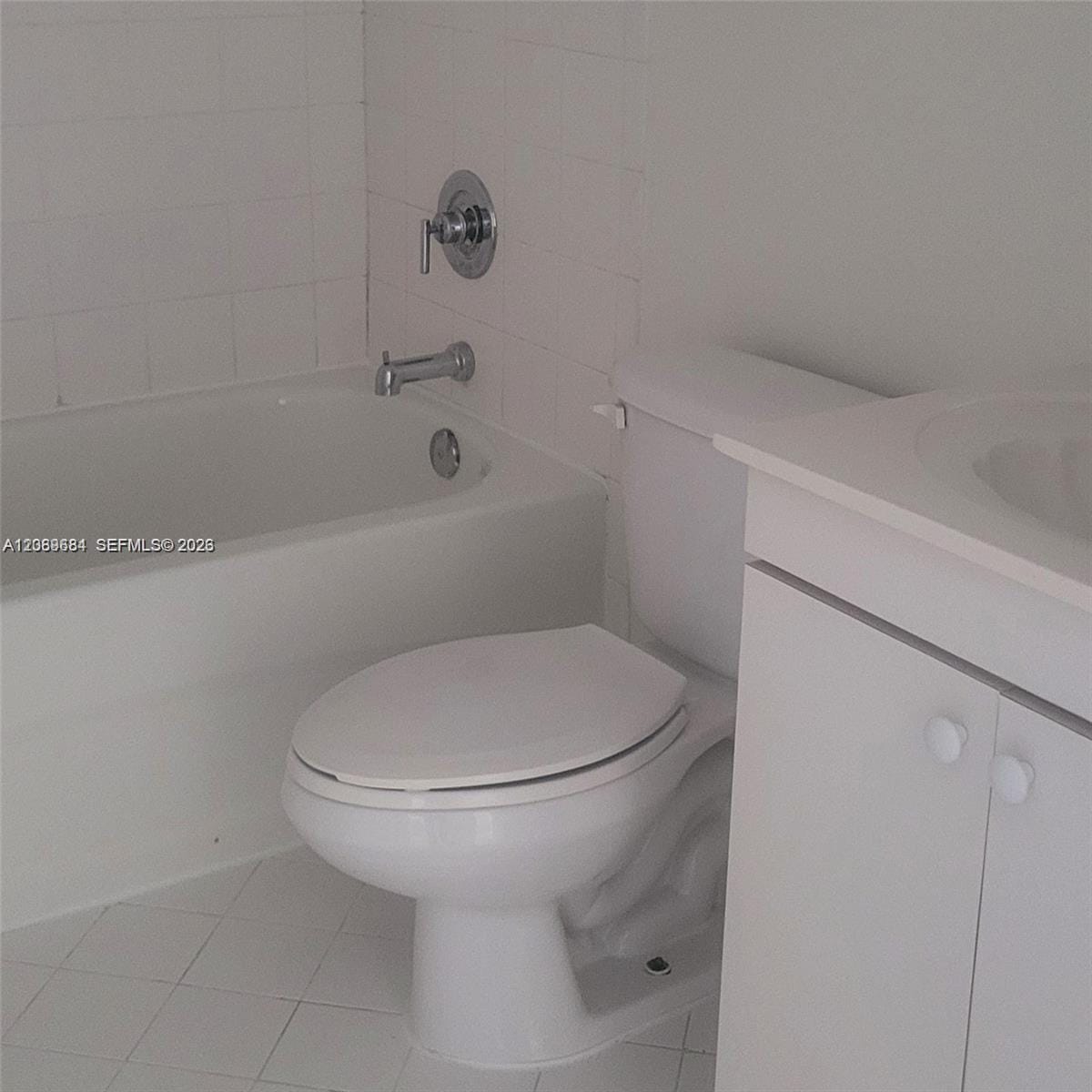 1260 SE 31st Court 106-34 — photo 8