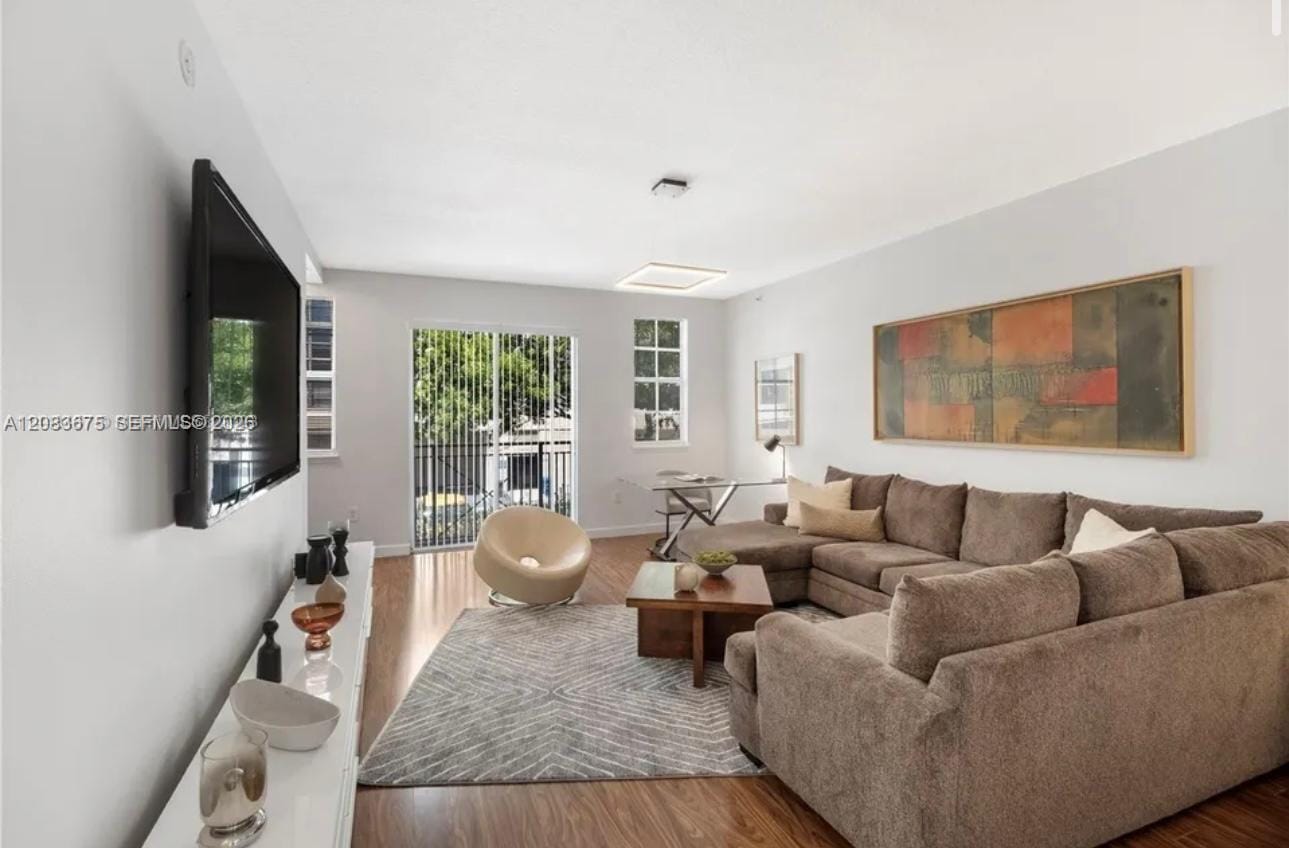 2069 S Ocean Drive TH8 — photo 3