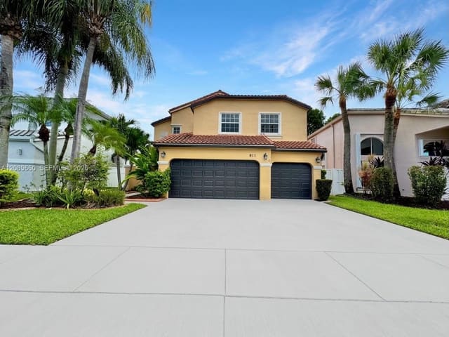 811 NW 155th Terrace, Pembroke Pines, FL 33028