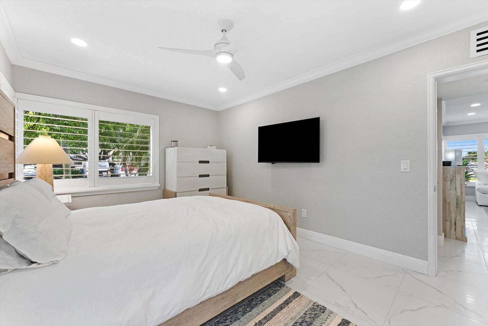 990 Casuarina Road 4 — photo 12