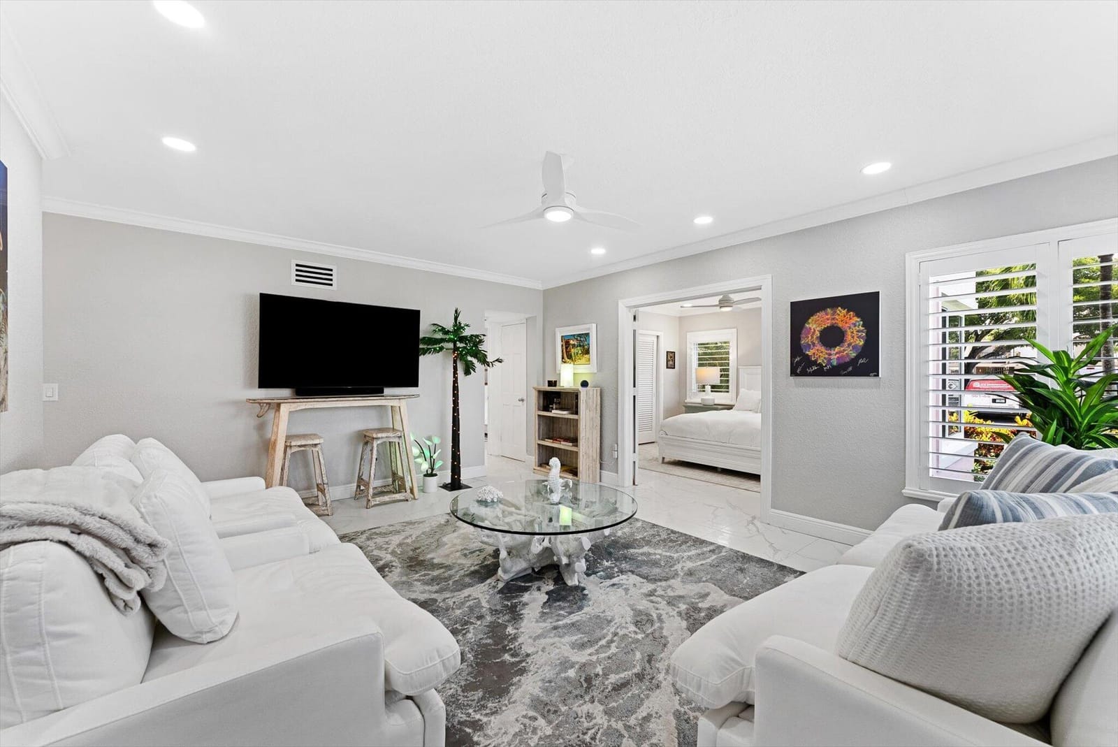 990 Casuarina Road 4 — photo 9