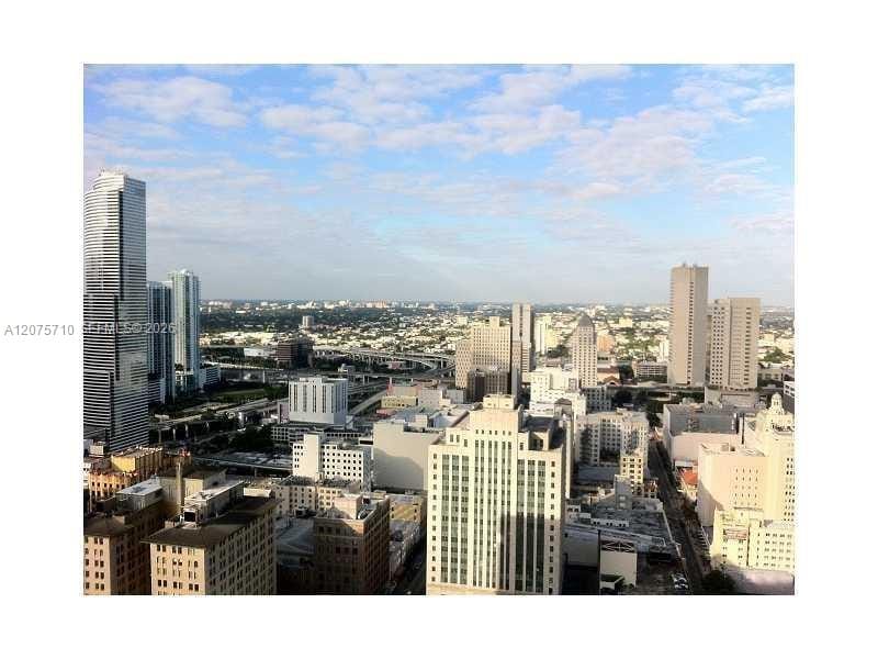 50 Biscayne Boulevard 4105, Miami, FL 33132 photo 2