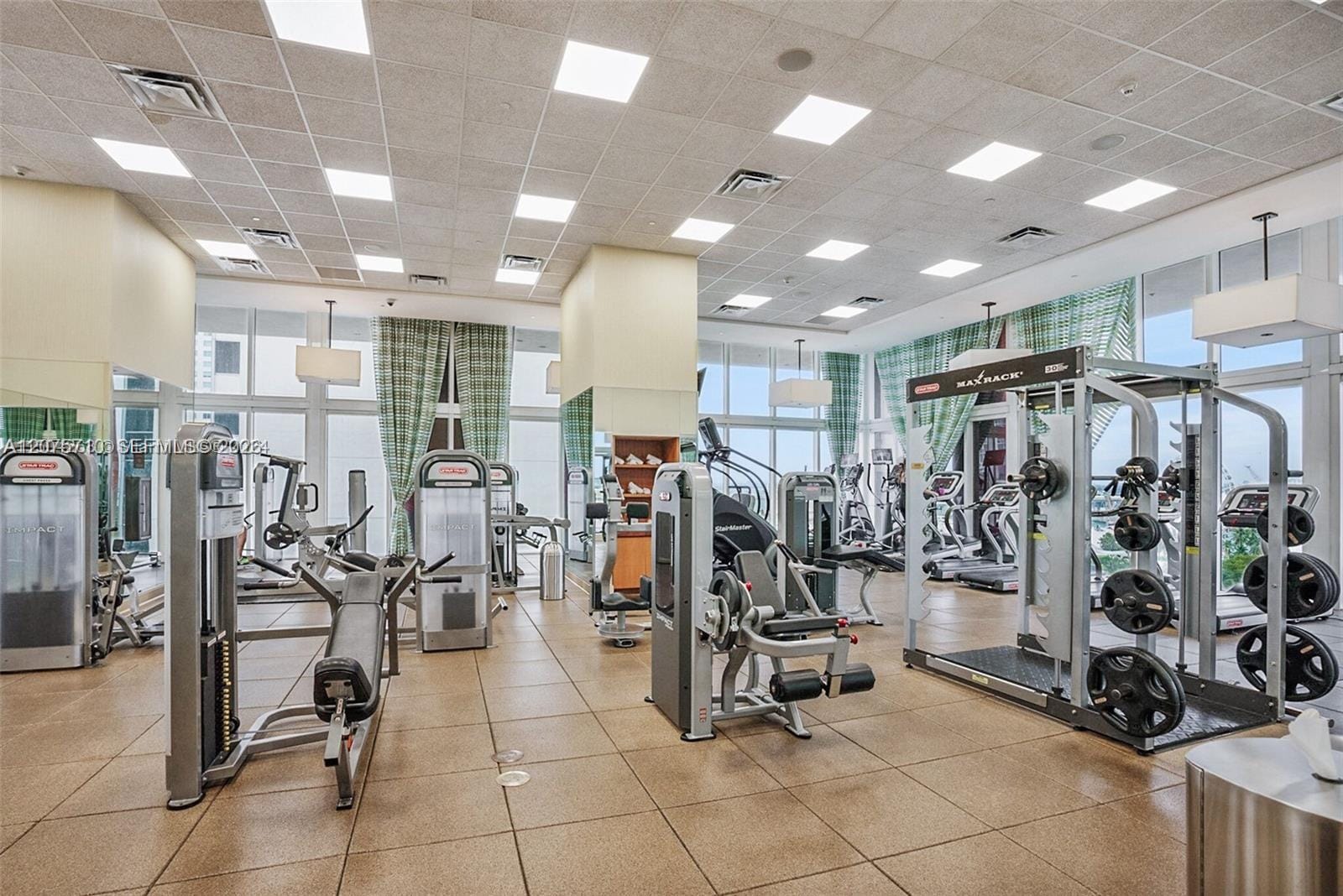 50 Biscayne Boulevard 4105, Miami, FL 33132 photo 16
