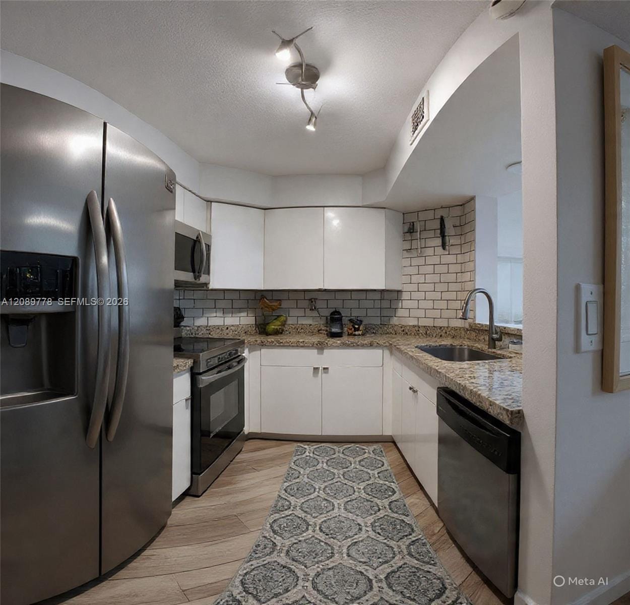 1661 NW 81st Way 1661 — photo 2