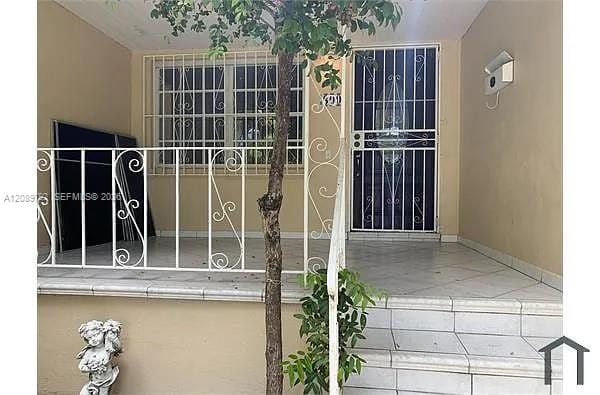 800 SW 25th Road — photo 3