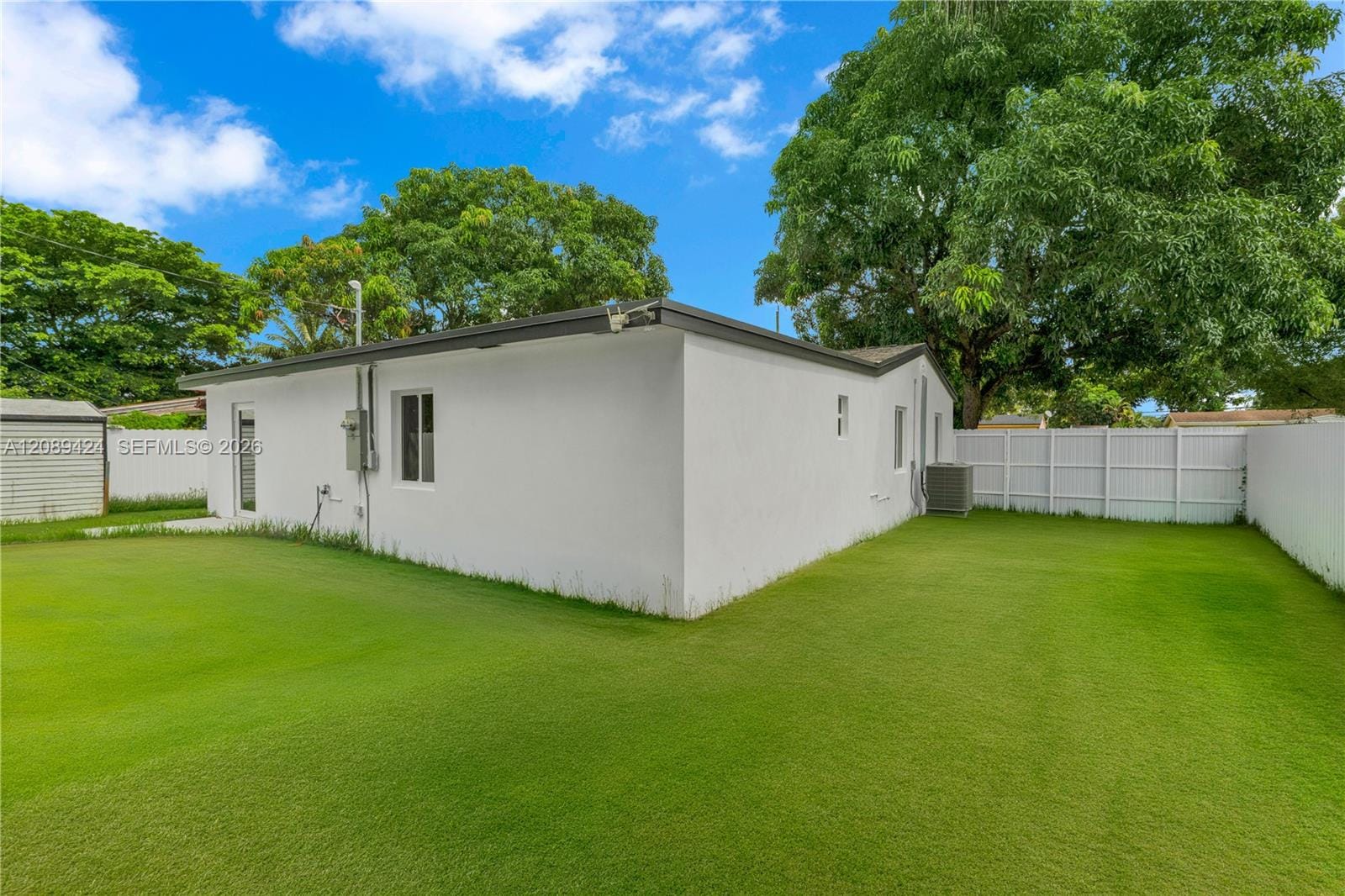 16400 NW 17th Court — photo 4