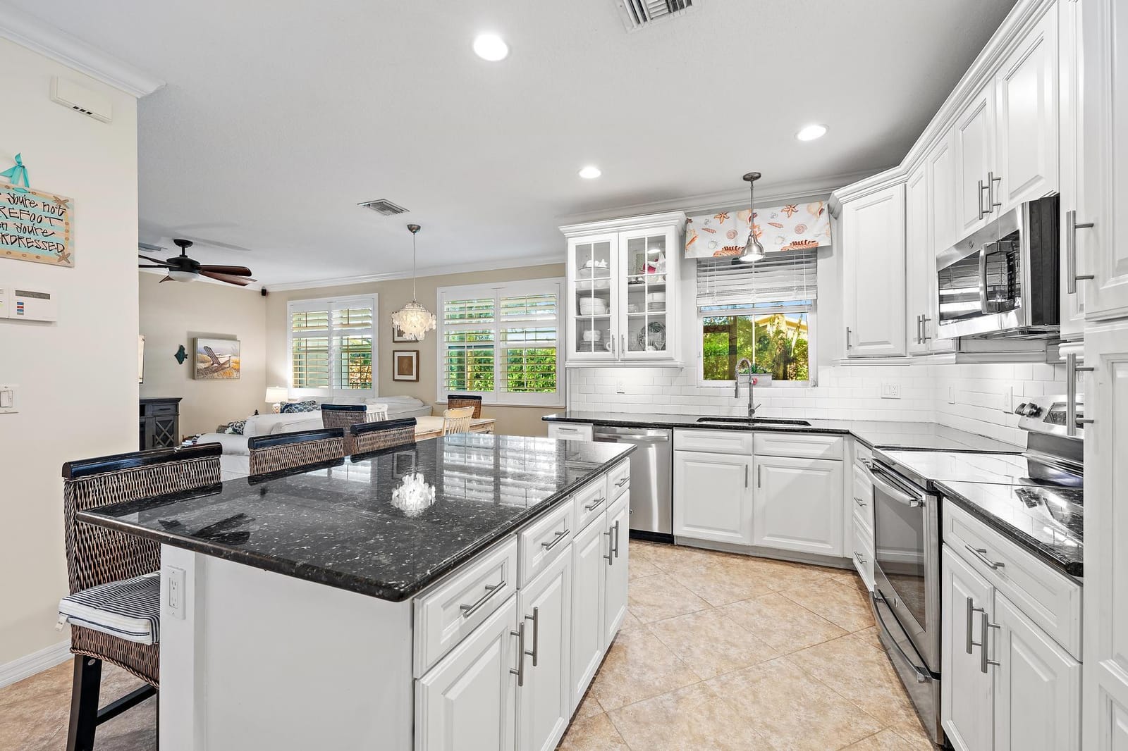 4673 MEDITERRANEAN Circle, Palm Beach Gardens, FL 33418 photo 8