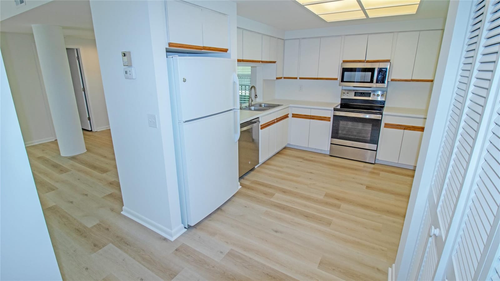 221 NE PLANTATION Road 213, Hutchinson Island, FL 34996 photo 9