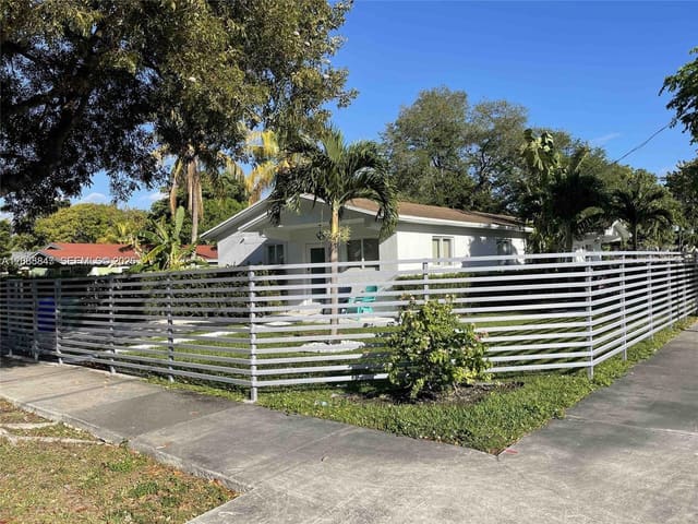 4400 NW 1st Avenue 4400, Miami, FL 33127
