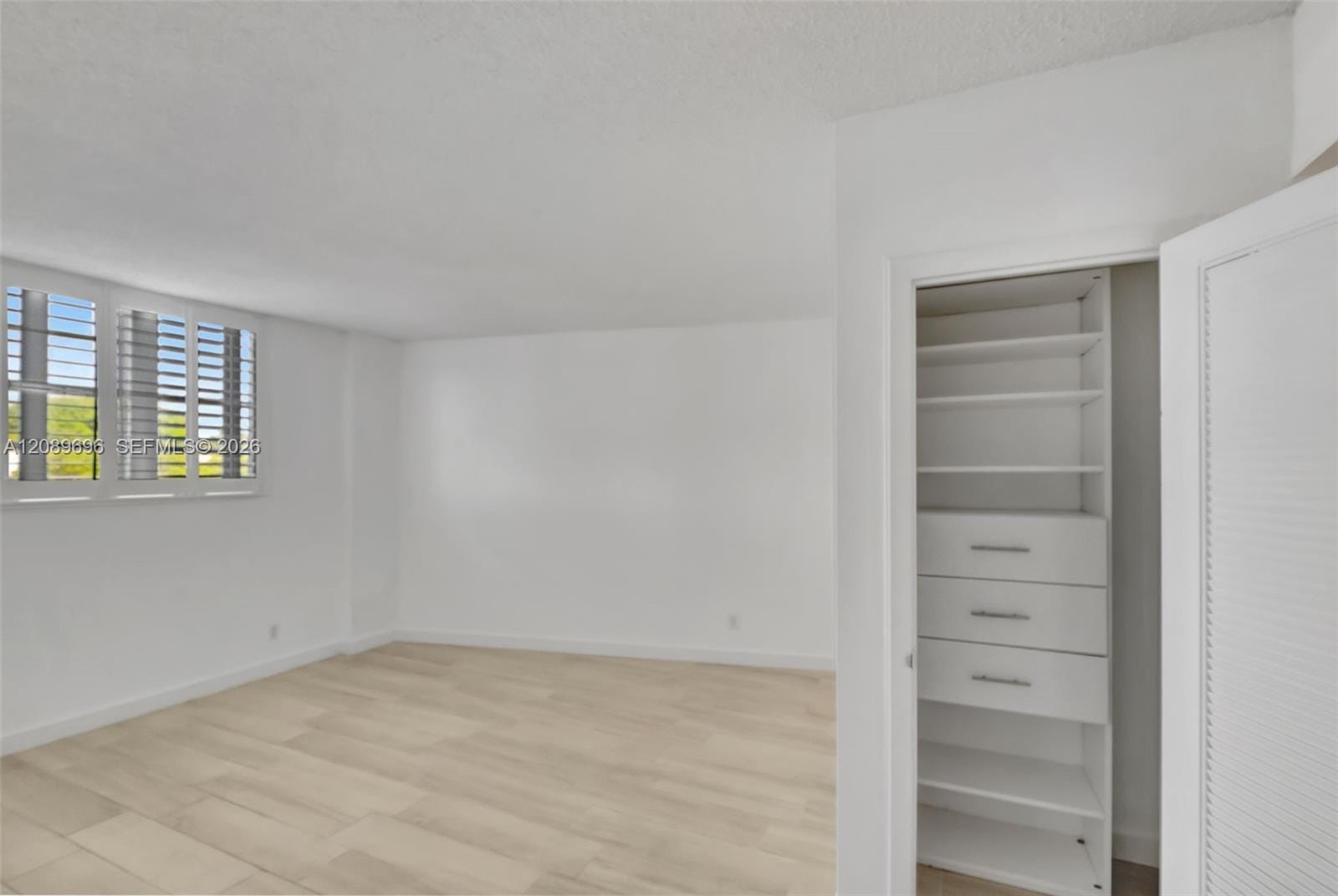 90 Edgewater Drive 327, Coral Gables, FL 33133 photo 23