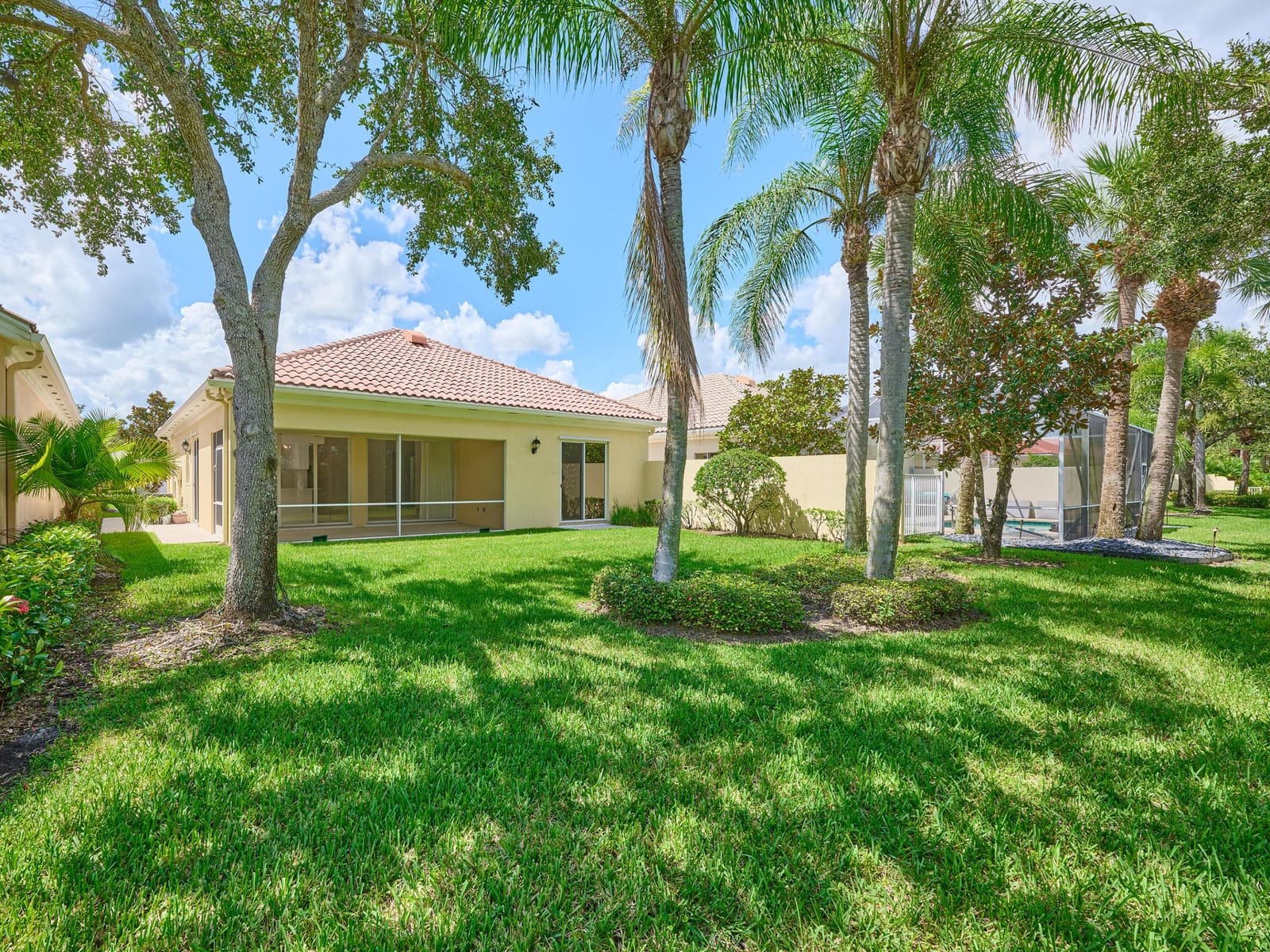 8701 Oldham Way — photo 10