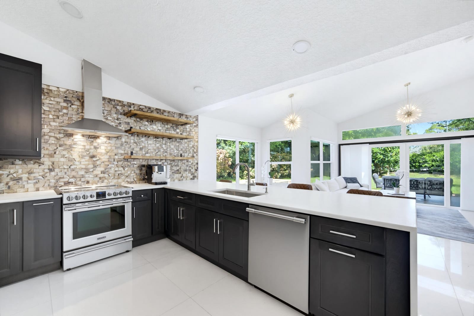 5951 NW 65TH Court, Parkland, FL 33067 photo 9