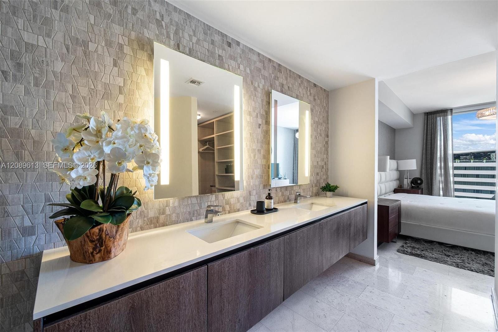 88 SW 7th Street 1812 — photo 12
